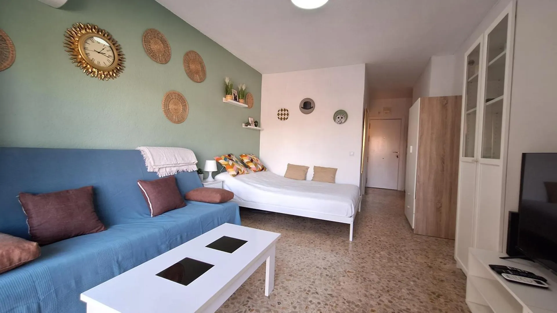 Апартаменты Cosy Studio In Торремолинос